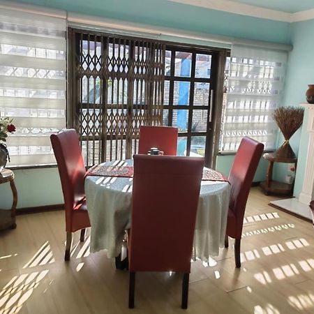 מטטה Obaa Sima Guest House מראה חיצוני תמונה