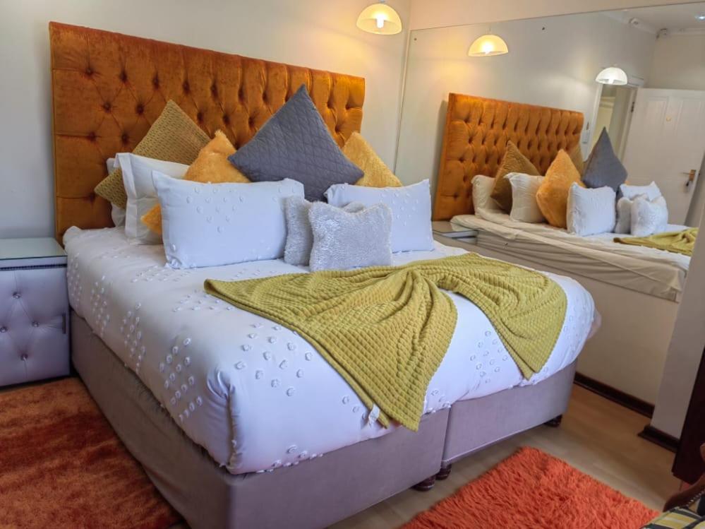 מטטה Obaa Sima Guest House מראה חיצוני תמונה